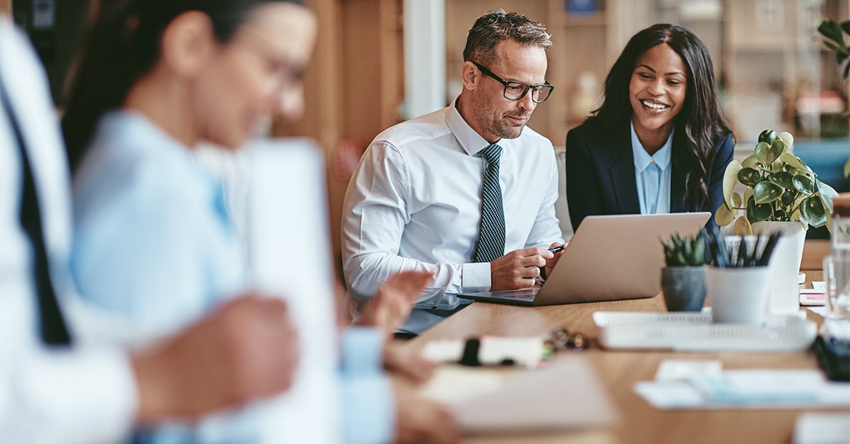 smiling_business_1200x627